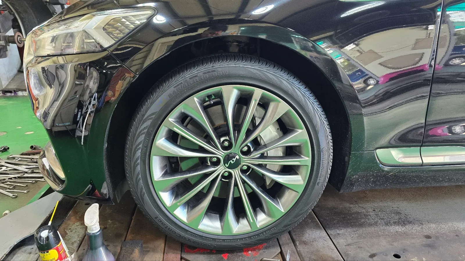 기아 K9 245/45R19 · 275/40R19 교체를 마친 앞바퀴 19인치 휠